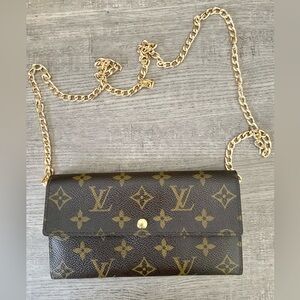 100% Authentic Louis Vuitton wallet on chain